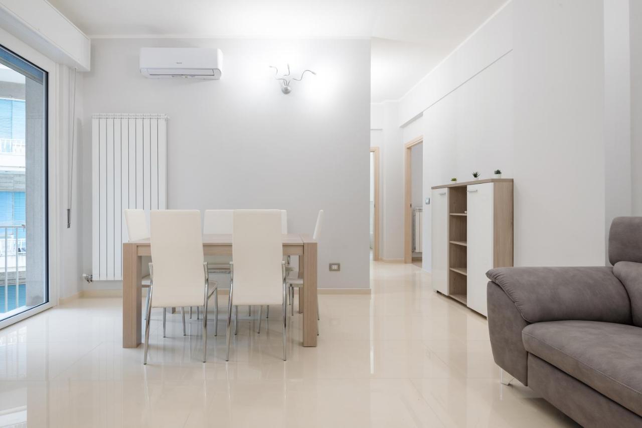 Modern Flat 250 Mt From The Sea - Albissola Marina Apartment Luaran gambar