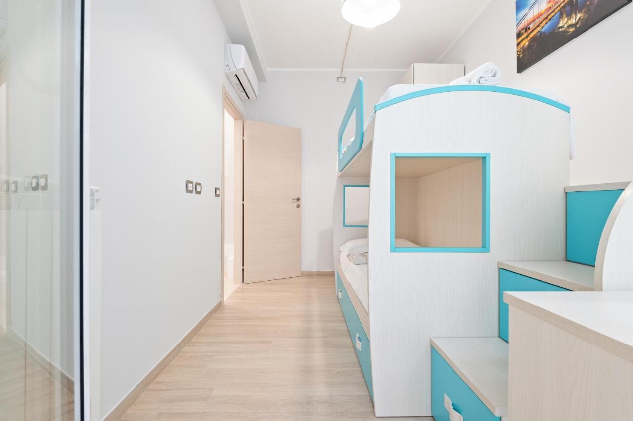 Modern Flat 250 Mt From The Sea - Albissola Marina Apartment Luaran gambar